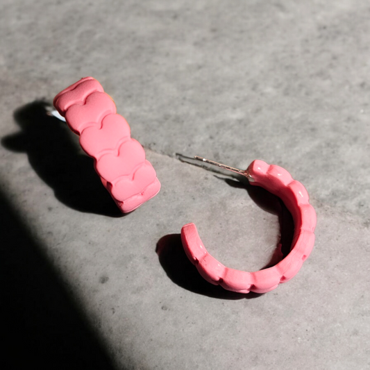 Boucles d'oreilles roses en argile polymère, longueur total 3 cm